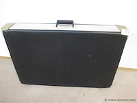 Massage tafel - afbeelding 2 van  2