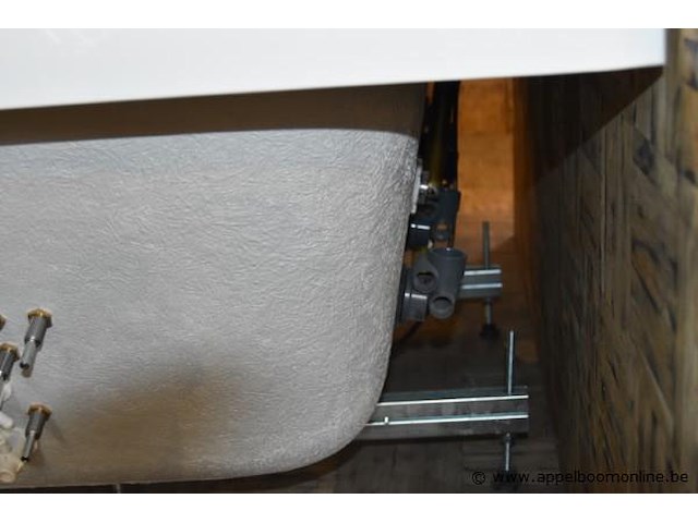 Massagebad 190x120, niet compleet - afbeelding 3 van  5