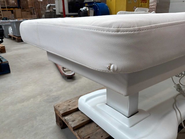 Massagetafel - afbeelding 2 van  2