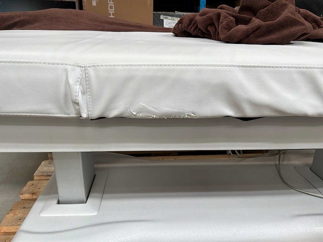 Massagetafel - afbeelding 2 van  2