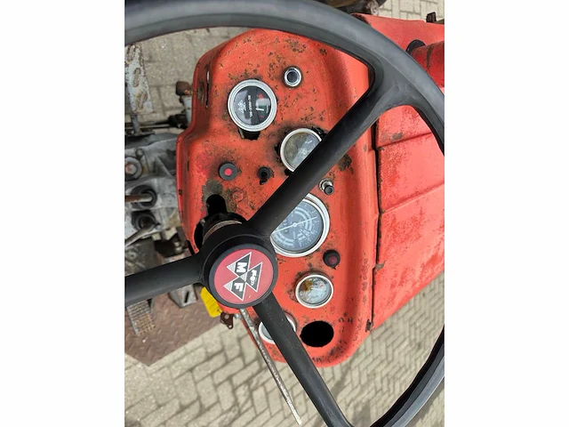 Massey ferguson - 1968 - 1458 - oldtimer tractor - afbeelding 12 van  12