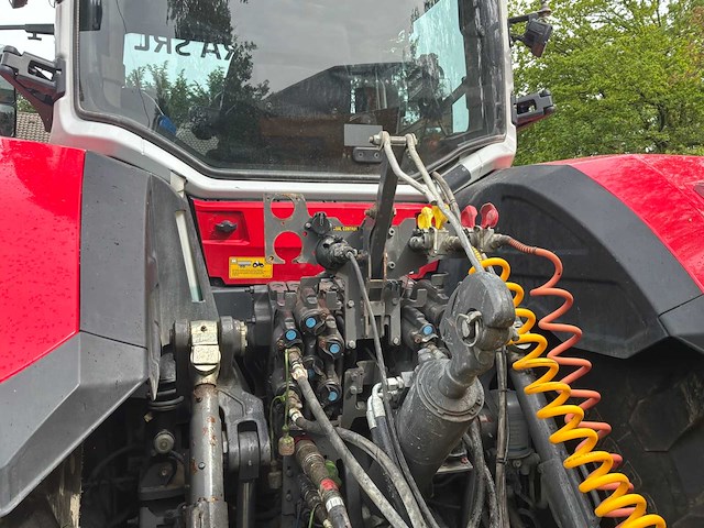 Massey ferguson - 2023 - 8s 245 - 4wd landbouwtractor - afbeelding 26 van  37