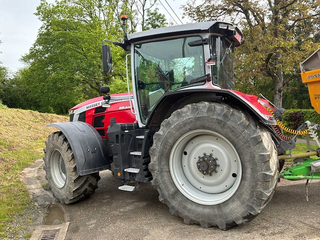 Massey ferguson - 2023 - 8s 245 - 4wd landbouwtractor - afbeelding 23 van  37