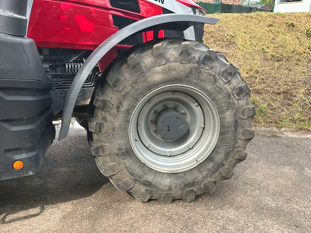 Massey ferguson - 2023 - 8s 245 - 4wd landbouwtractor - afbeelding 35 van  37