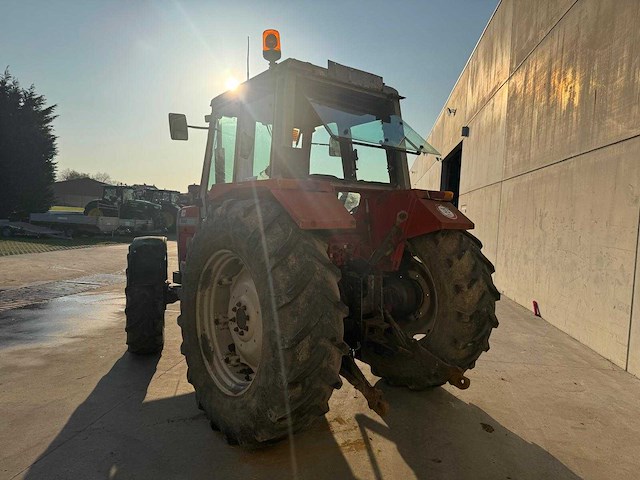 Massey ferguson - 698 - 4-wheel drive tractor - 1983 - afbeelding 15 van  18