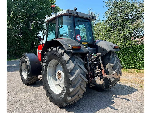 Massey ferguson - 8120 dynashift - 4-wheel drive tractor - 1997 - afbeelding 13 van  18