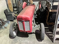 Massey ferguson - vintage tractor - afbeelding 1 van  9