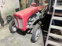 Massey ferguson - vintage tractor - afbeelding 2 van  9