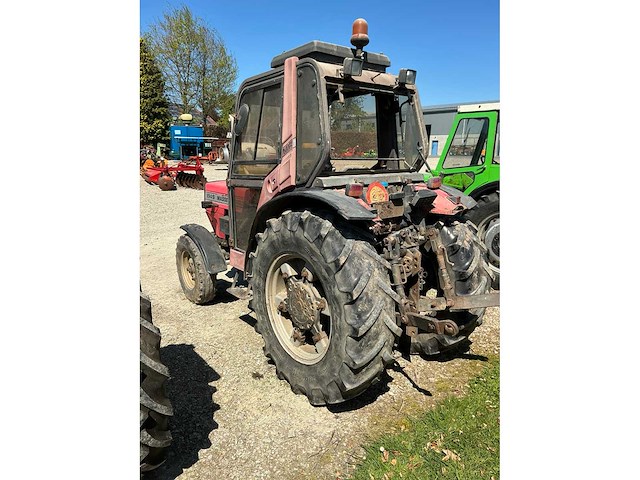 Massey ferguson 184s tractor - afbeelding 7 van  12