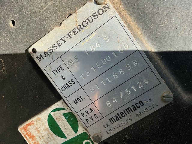 Massey ferguson 184s tractor - afbeelding 3 van  12