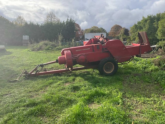 Massey ferguson 20 balenpers - afbeelding 10 van  17