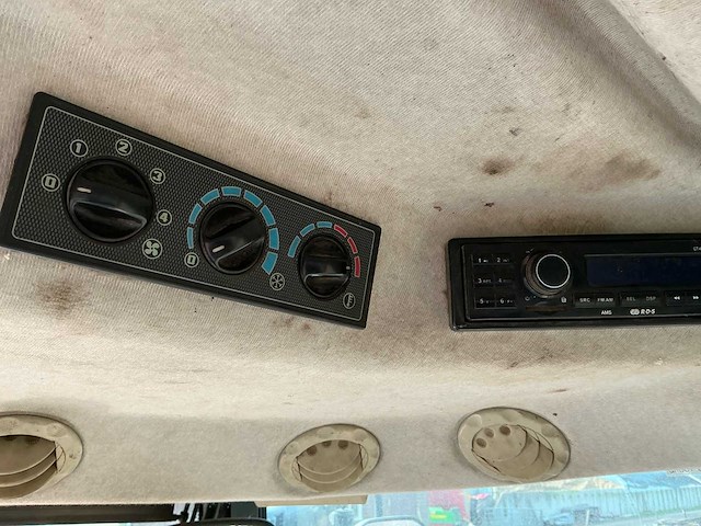 Massey ferguson 2013 7615 dyna vt vierwielaangedreven landbouwtractor - afbeelding 8 van  23