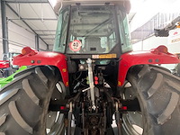 Massey ferguson 5455 dyna 4 vierwielaangedreven landbouwtractor - afbeelding 20 van  24