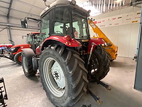 Massey ferguson 5455 dyna 4 vierwielaangedreven landbouwtractor - afbeelding 18 van  24