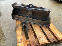 Massey ferguson gewichtendrager verbrede neusgewichten drager - afbeelding 5 van  5