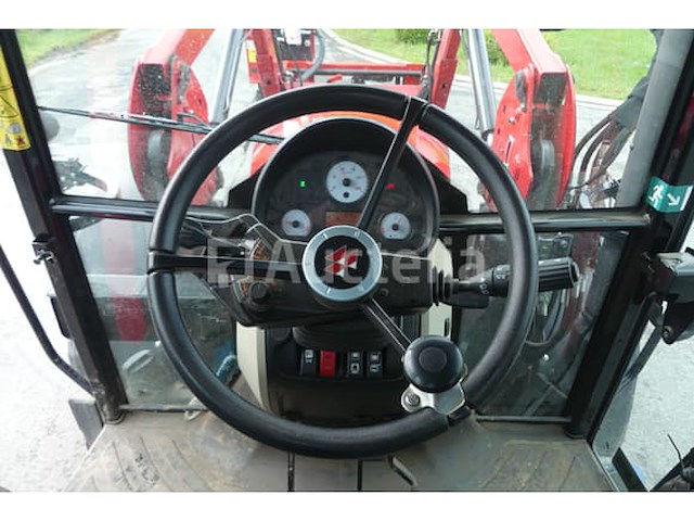 Massey ferguson mf5710 tractor - afbeelding 3 van  83