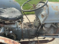 Massey-ferguson te20 oldtimer tractor - afbeelding 10 van  24