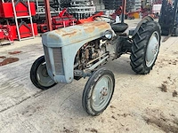 Massey-ferguson te20 oldtimer tractor