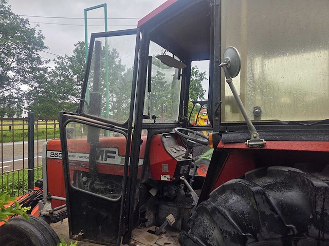 Massey fergusson - 1980 - 260 2rm - oldtimer tractor - afbeelding 18 van  19