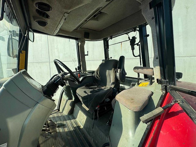 Massey fergusson - mf8240 - 4-wheel drive tractor - 2002 - afbeelding 4 van  18