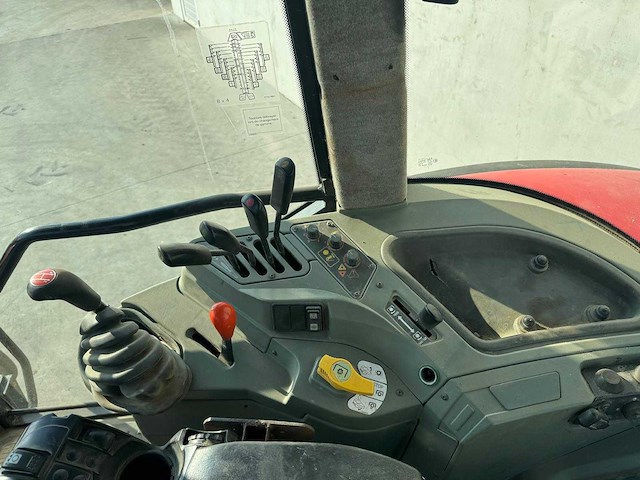 Massey fergusson - mf8240 - 4-wheel drive tractor - 2002 - afbeelding 3 van  8