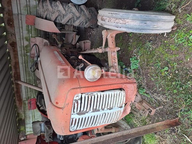 Massey fergusson 35 tractor - afbeelding 3 van  5