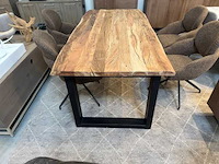 Massief acacia tafel - afbeelding 1 van  3