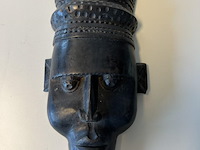 Massief afrikaans masker - afbeelding 1 van  2