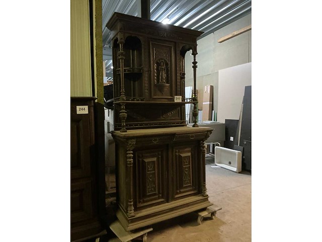 Massief houten buffetkast - afbeelding 1 van  4