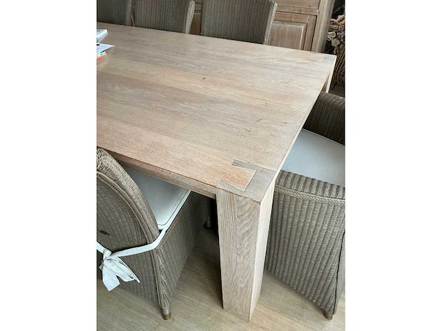 Massief houten eetkamertafel + stoel (8x) - afbeelding 5 van  7