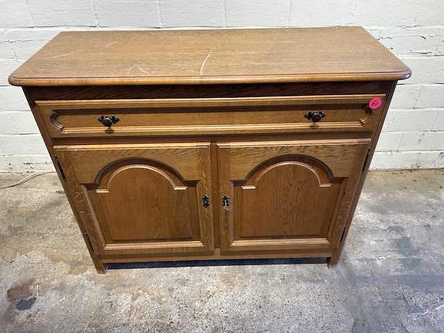 Massief houten kast - afbeelding 2 van  3