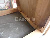 Massief houten tafel