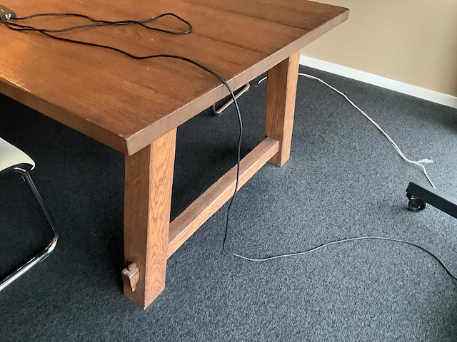 Massief houten vergadertafel - afbeelding 5 van  9