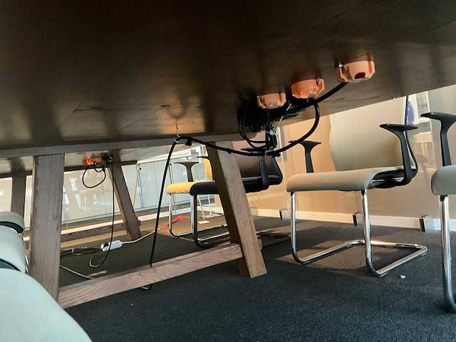 Massief houten vergadertafel - afbeelding 6 van  9