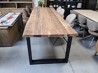 Massieve acacia tafel - afbeelding 1 van  3
