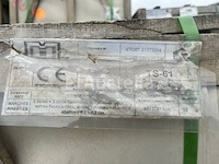 Massieve granieten trede - afbeelding 5 van  6