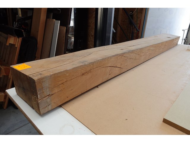 Massieve houten draagbalk - afbeelding 1 van  2