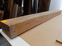 Massieve houten draagbalk