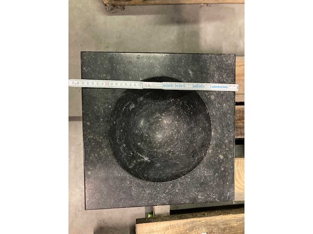 Massieve spoelbak in belgische blauwe steen vierkant - afbeelding 6 van  6