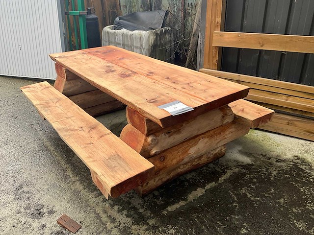 Massieve tuinbank (douglashout) - afbeelding 2 van  6
