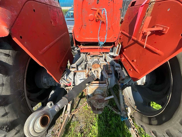 Massy oldtimer tractor - afbeelding 27 van  36