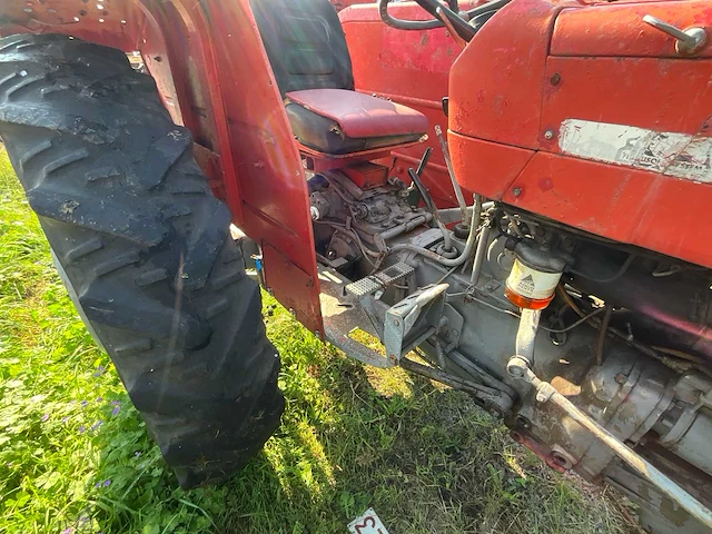 Massy oldtimer tractor - afbeelding 3 van  36
