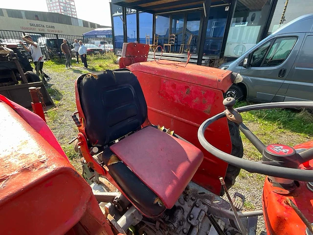 Massy oldtimer tractor - afbeelding 5 van  36