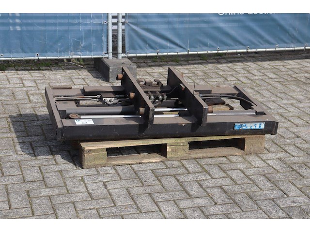 Mast cascade - afbeelding 1 van  1