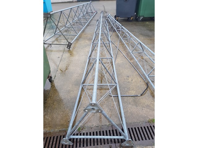 Mast - afbeelding 1 van  16