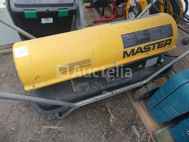 Master b 150 ced olie-gestookte warmtekanon - afbeelding 1 van  3