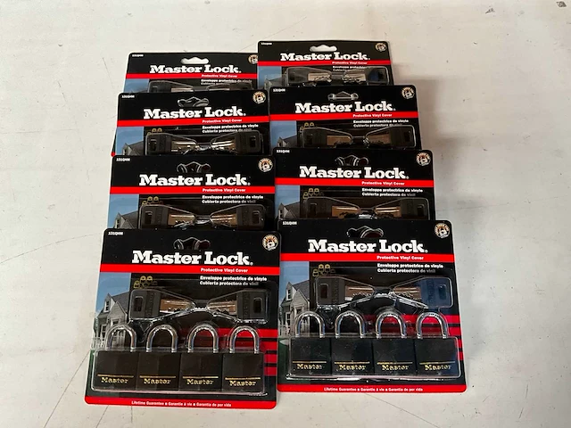 Master lock 4-pack hangsloten (8x) - afbeelding 1 van  4