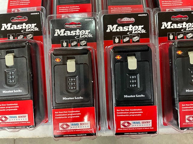 Master lock bagage vergrendelingsriem (8x) - afbeelding 2 van  4