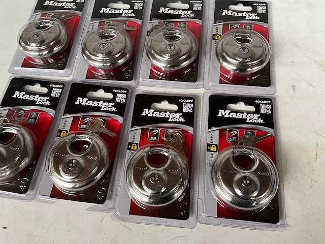 Master lock discus hangslot (4x) - afbeelding 2 van  4