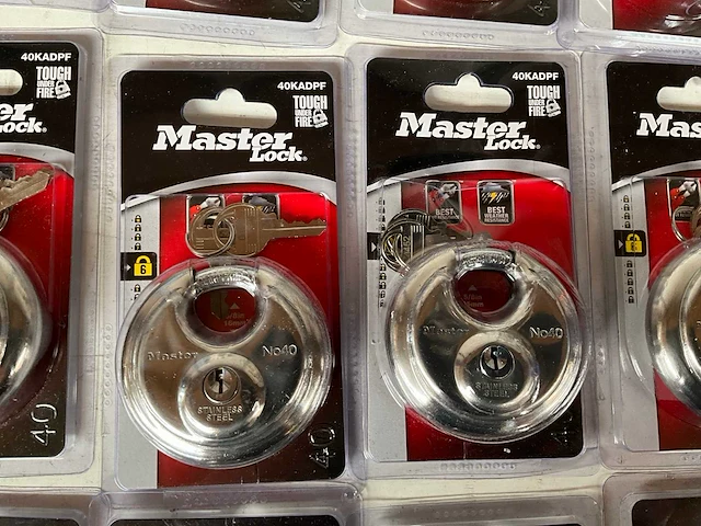 Master lock discus hangslot (4x) - afbeelding 3 van  4